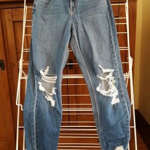 American Eagle distressed jeans